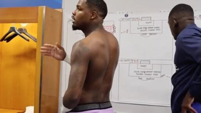 Maignan nouveau portier num&eacute;ro 1 de l'&eacute;quipe de France. (screenshot Twitter - @ActuFoot_)