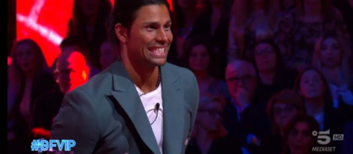 GFVip 7, Alberto rivela cosa gli ha detto Onestini in macchina: 'Un macello'.