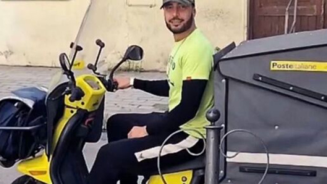 Uomini e donne, Armando sbotta sul suo lavoro