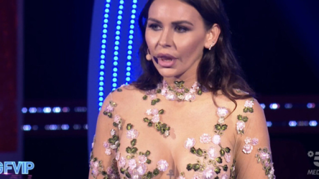 GFVip 7, Murgia zittisce Antonella: 'Fortunata che il tuo ex &egrave; rimasto fuori' (Video).