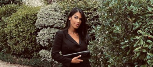 La chroniqueuse de TPMP People Ayem Nour (Screenshoot Instagram @ayemnour)