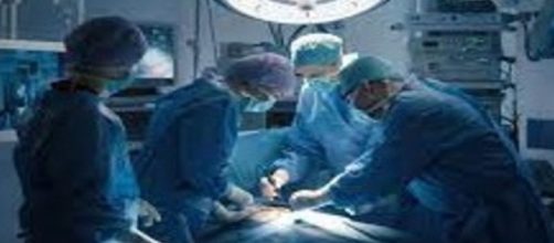 Torino: bambino perde la vita a dieci mesi dopo un'operazione, nove indagati