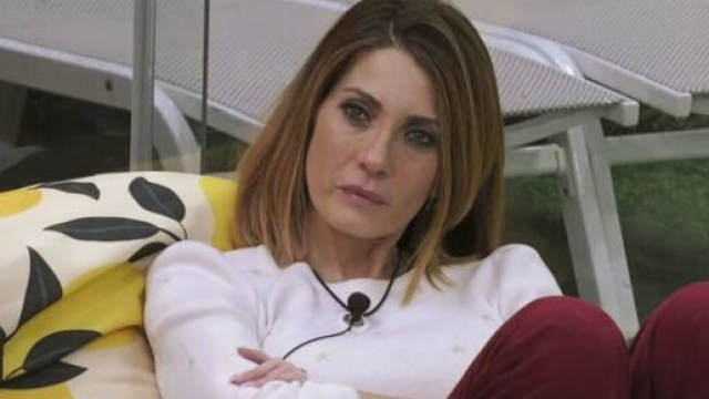 GFVip7, Milena difende Nikita: 'Tante persone non hanno condiviso un momento bello' (Clip).