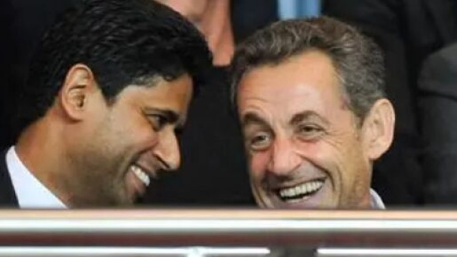 Nasser Al-Khelaïfi et Nicolas Sarkozy au Parc des Princes (capture Twitter Foot01)