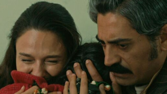 Terra Amara, spoiler Turchia: Saniye prende in affido Uzum dopo la morte di Felis.