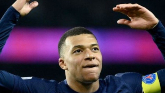 Mbappé est célébré par la presse européenne. (screenshot twitter @diarioas)