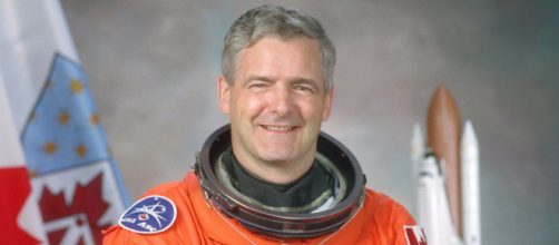 Marc Garneau in 2000 (Image source: NASA/Wikimedia Commons)