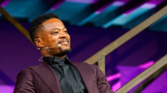 Patrice Evra admire Cristiano Ronaldo (capture Twitter Actu Foot)