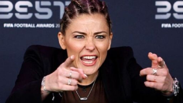 Laure Boulleau aux Trophées The best (capture Twitter sports.fr)