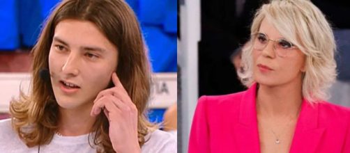 Amici 22, retroscena 5° serale: Cricca teme di uscire e si dispera, Maria blocca le riprese.