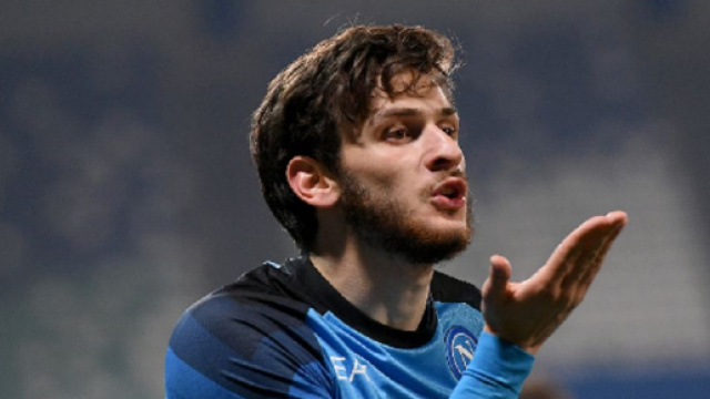 En Premier League, le mercato s'annonce tr&egrave;s agit&eacute; cet &eacute;t&eacute;. Twitter @CBSSportsGolazo