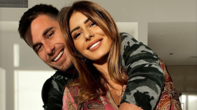 Sarah Lopez serait prête pour une seconde grossesse. Source : screenshots Instagram @sarahlopez_off