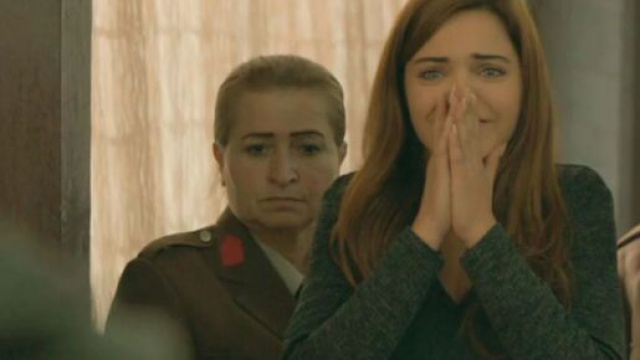 Terra amara, puntate turche: Zuleyha incontra i figli in carcere grazie ad Hunkar.