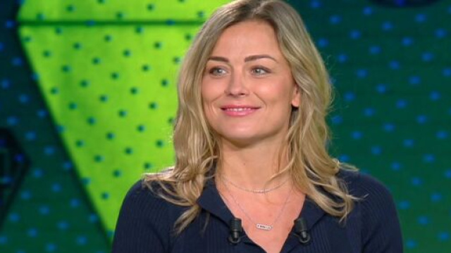 Laure Boulleau d&eacute;&ccedil;ue par le visage montr&eacute; par le PSG. (screenshot Twitter - @CapsAnim)