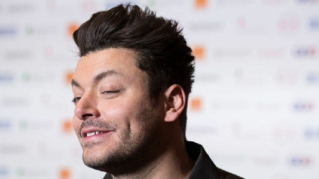 L'humoriste Kev Adams est entrainé dans un scandale financier (Screenshoot Twitter @20Minutes)