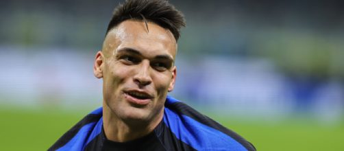 Inter, Lautaro Martinez piacerebbe al Tottenham che potrebbe offrire 80 milioni in estate.