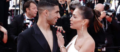 Achraf Hakimi et Hiba Abouk (capture Twitter @sports.fr)