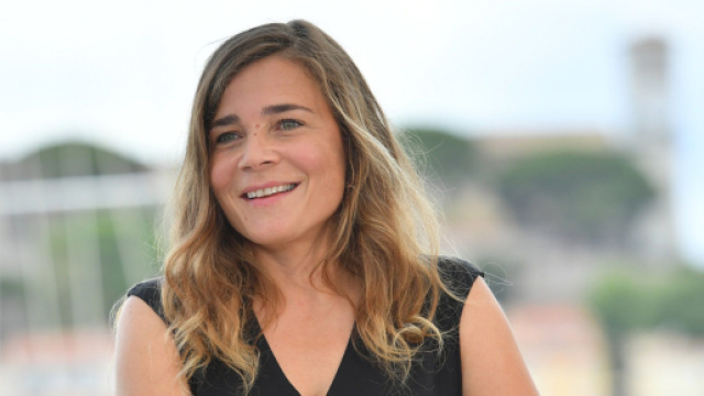 Blanche Gardin refuse d'int&eacute;grer Lol: Qui rit Sort. Source : screenshots Instagram @Blanchegardin