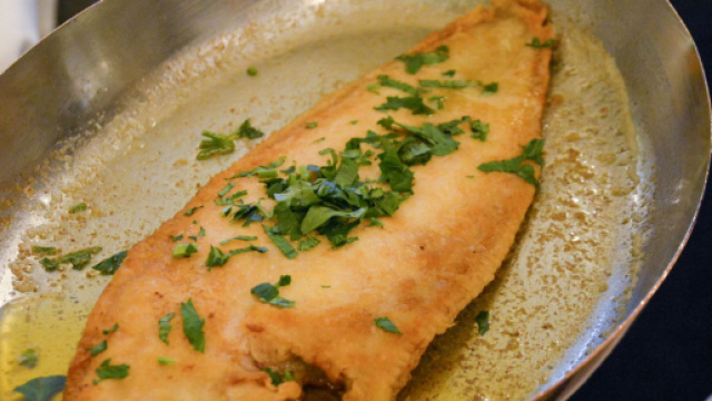 Sogliole alla Colbert, un piatto raffinato della cucina francese.