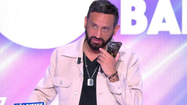 Cyril Hanouna se moque d'Anissa après une bourde. Source : screenshot twitter @TPMP