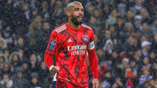 Lacazette en grande forme depuis son retour &agrave; l'OL et buteur face &agrave; l'OM. (screenshot Twitter - @Pronos_re)