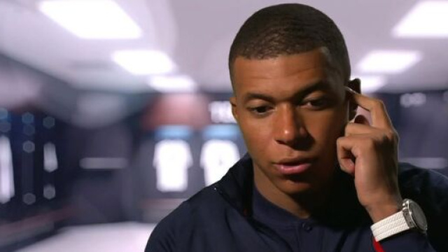 Mbappé veut un grand mercato pour le PSG cet été. (screenshot Twitter - @Djaameel56)