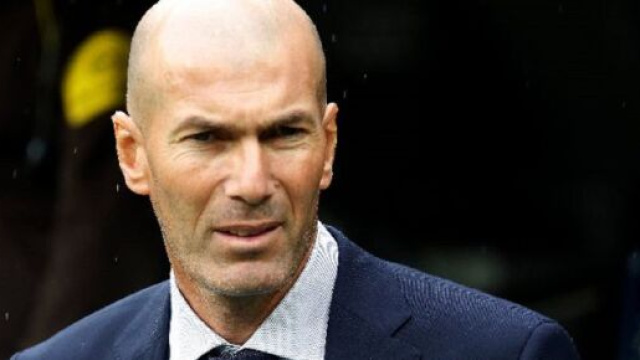 Zidane veut entrainer de nouveau (capture Twitter @sports.fr)