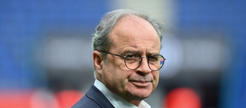 Luis Campos ne veut plus perdre de temps concernant le futur mercato du PSG. (screenshot Twitter - @ActuFoot_)