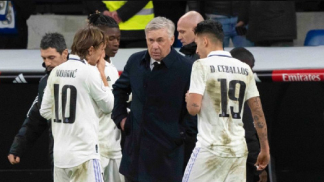 L'entra&icirc;neur du Real, Carlo Ancelotti, a accord&eacute; une journ&eacute;e libre &agrave; ses joueurs (Screenshoot Twitter @MrAncelotti)