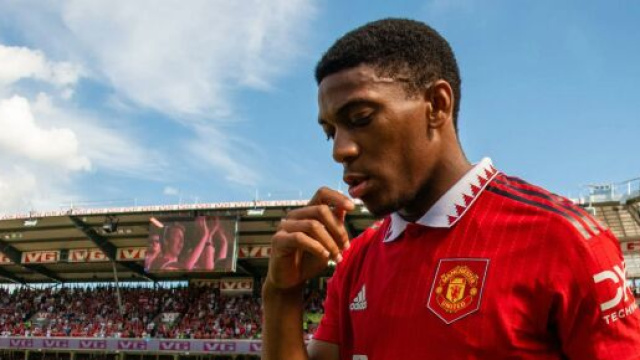 Anthony Martial en difficult&eacute; &agrave; Manchester United. (screenshot Twitter - @UnitedLatesNews)