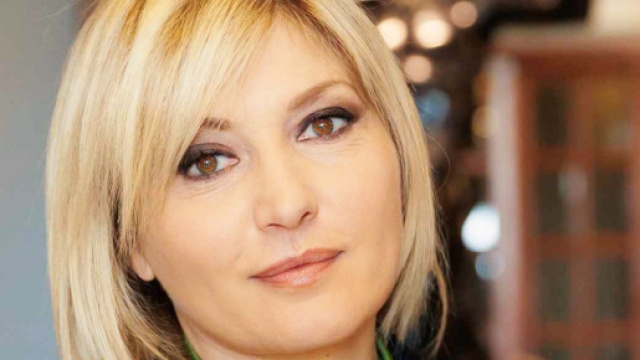 Un posto al sole: arriva la mamma di Tommy, Lara potrebbe essere arrestata.