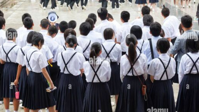 L' educazione in Giappone, la divisa è obbligatoria dopo le elementari