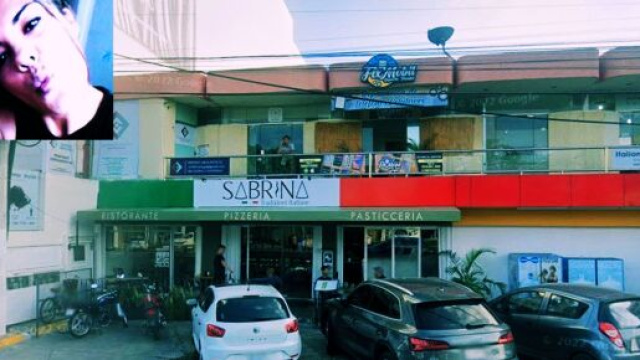 Ornella Saiu, nella foto piccola in alto sinistra, &egrave; stata uccisa nel locale in cui lavorava.