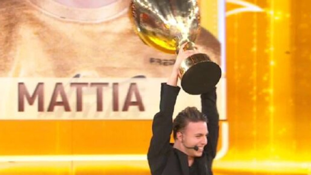 5 curiosit&agrave; su Mattia Zenzola, trionfatore di Amici22: insegnava zumba online.