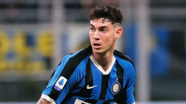 Bastoni dovrebbe rinnovare il contratto con l'Inter.