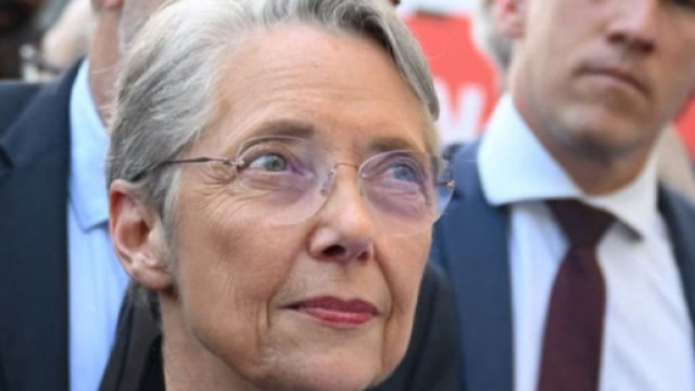 Elisabeth Borne répond à la polémique sur sa vie privée (Screenshoot Twitter @BFMTV)