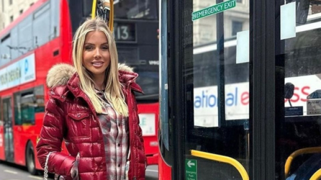 Jessica Thivenin s'en prend à certains influenceurs et suscite l'agacement de ses fans. Screenshot Instagram @jessicathivenin