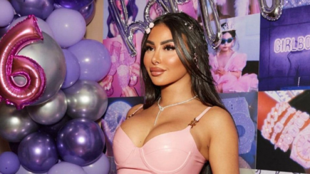 Maeva Ghennam au coeur de la polémique à cause de l'alcool et des ballons à son anniversaire, elle réagit. (@maevaa.ghennam)