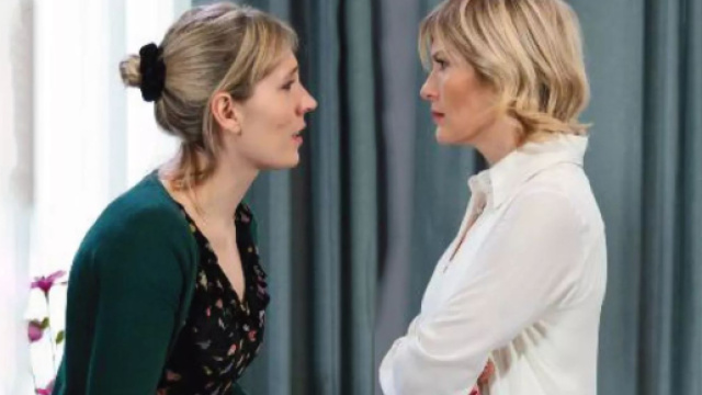 Un posto al sole: Ida Kolavenko (Marta Anna Borucinska) e Lara Martinelli (Chiara Conti).