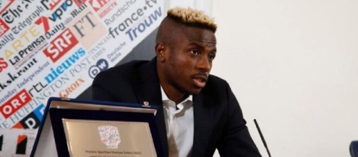 Victor Osimhen, convoité par Manchester United, est une priorité du PSG (Screenshoot Twitter @victorosimhen9)