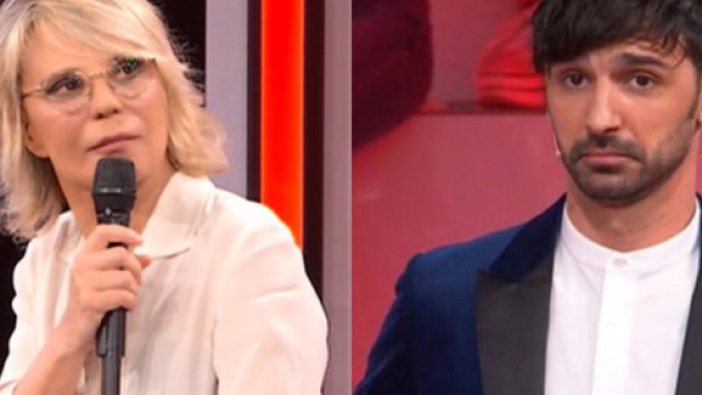 Amici 23: Raimondo Todaro potrebbe lasciare a causa di una lite con Maria De Filippi.