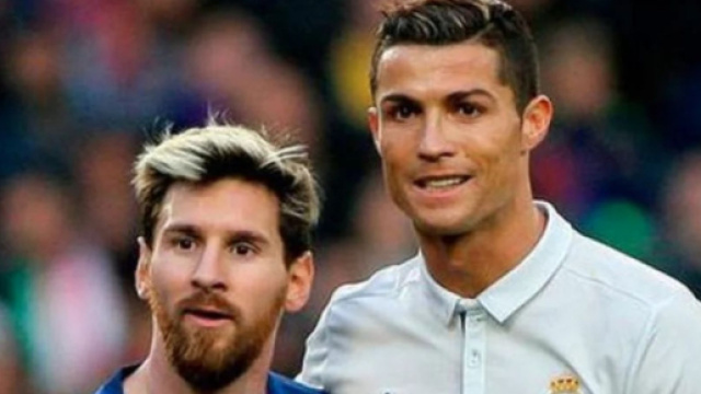 Messi et Ronaldo dans le XI de légende de Chat GPT. (screenshot Twitter - @Zoro_HDR)