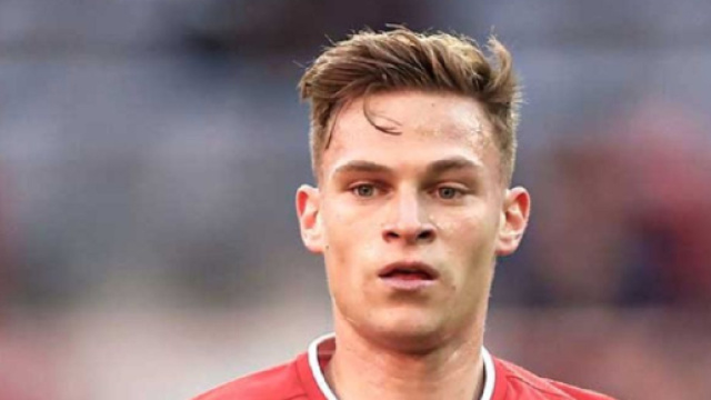 Les Blaugranes et les Gunners très intéressés par le milieu de terrain du Bayern Munich Joshua Kimmich. Twitter@centregoals