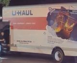 Un camión se estrella contra la Casa Blanca (Captura Telemadrid)