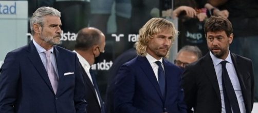 Manovra stipendi: la Juventus potrebbe valutare anche il patteggiamento.