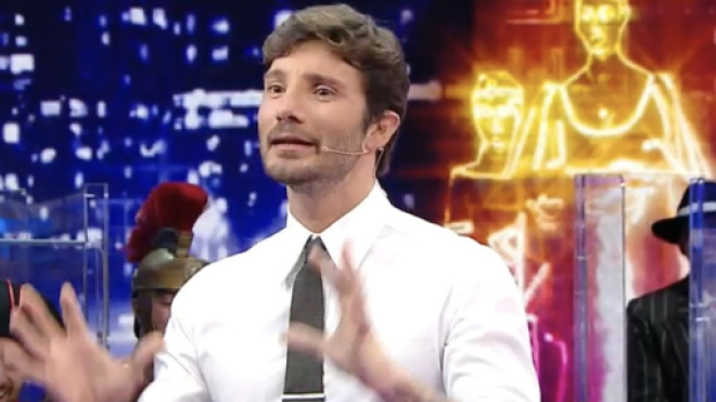 Palinsesti Rai 2023/2024, cosa cambia e chi resta: Bortone rischia, De Martino-Marcuzzi no.