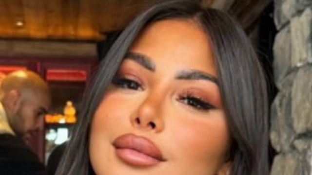 Maeva Ghennam répond à Booba sur sa cicatrice nasale ( photo Twitter :@Maevaghennam1)