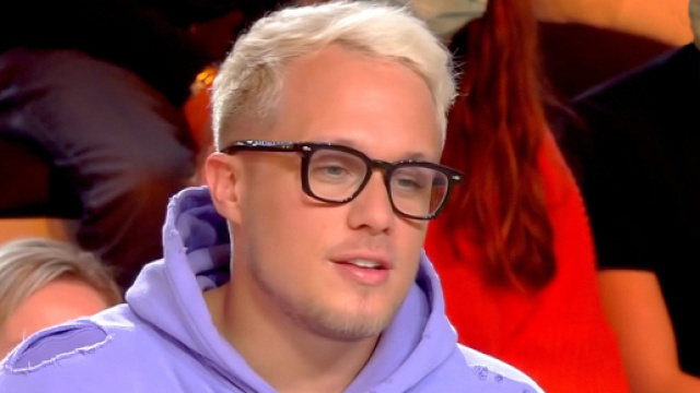 Guillaume Genton partag&eacute; la tromperie de l'une de ses ex-copines. Screenshots twitter @TPMP