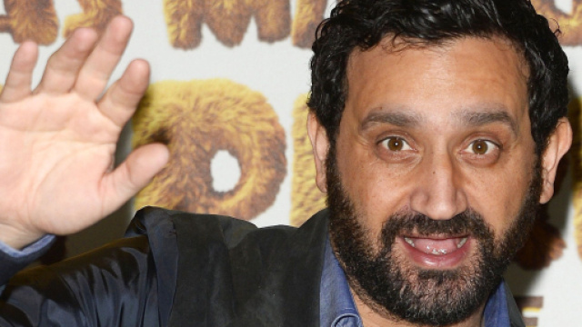 Cyril Hanouna se blesse aux adducteurs lors d'un match de foot. Screenshot twitter @cyrilhanouna