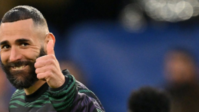 Karim Benzema, qui aurait reçu une offre de 400 millions d'euros, pourrait rebondir en Arabie Saoudite (Screenshoot Twitter @FR_Benzema)